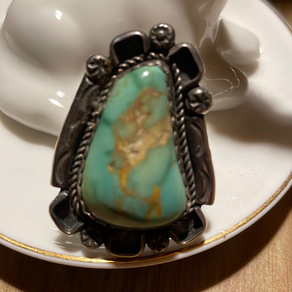 Native American Sterling and Variscite Ring